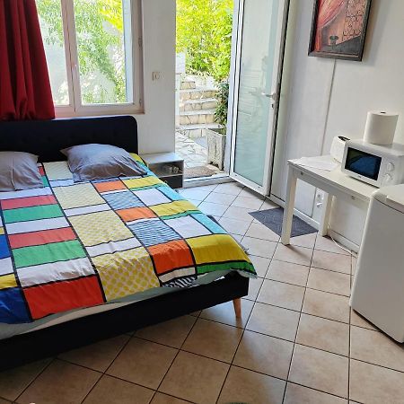 Chambre Meublee Independante, Avec Piscine Et Jardin, 1 Lit Pour 2 Personnes Direct Gare Aeroport Toulouse Bagian luar foto